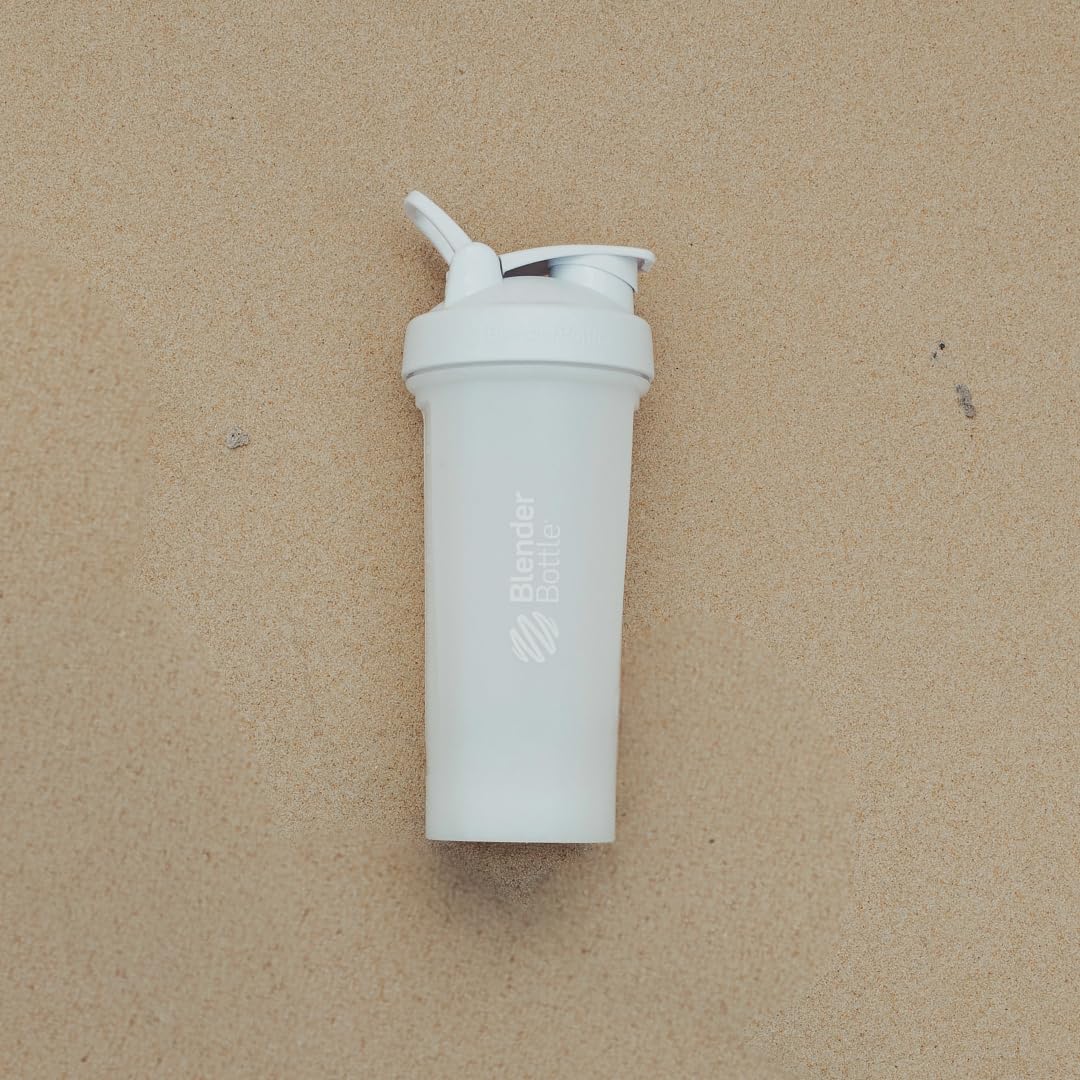 BlenderBottle Classic V2 Shaker Bottle Perfect for Protein Shakes and Pre Workout, 28-Ounce, Clear/Black